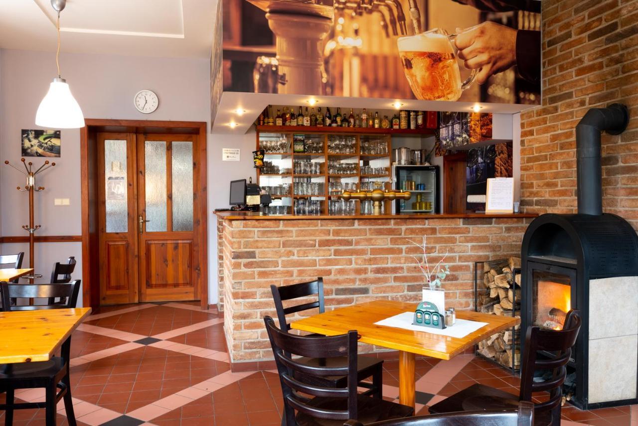 Hotel U Berounky Srbsko Zewnętrze zdjęcie