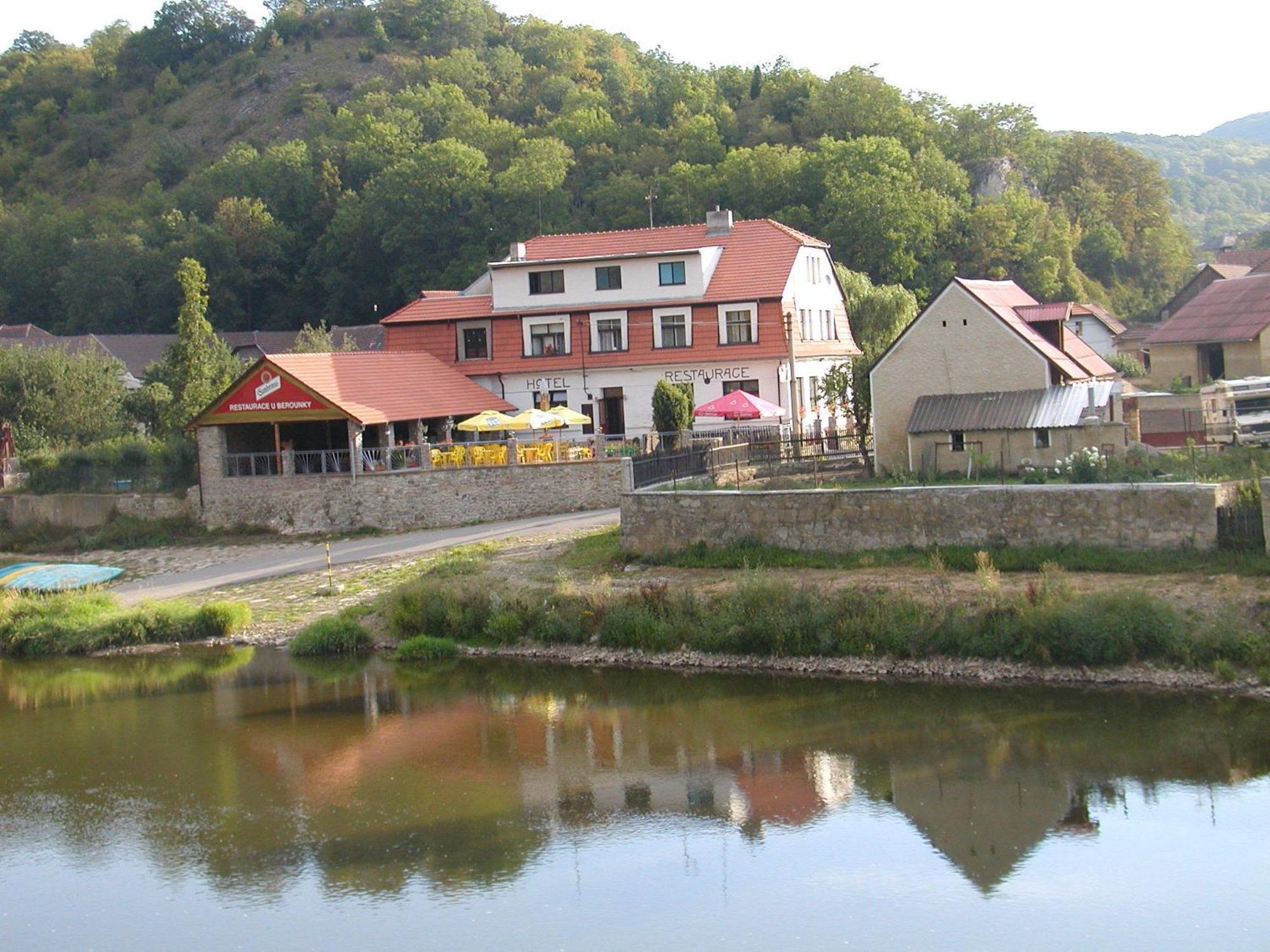 Hotel U Berounky Srbsko Zewnętrze zdjęcie