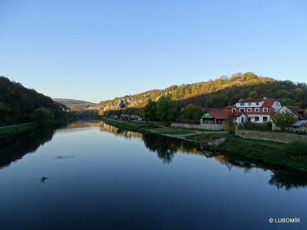 Hotel U Berounky Srbsko Zewnętrze zdjęcie
